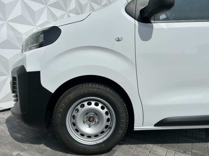 Peugeot Expert, Peugeot Expert Furgon L2 2.0 BlueHDi 145 MT, barva bílá