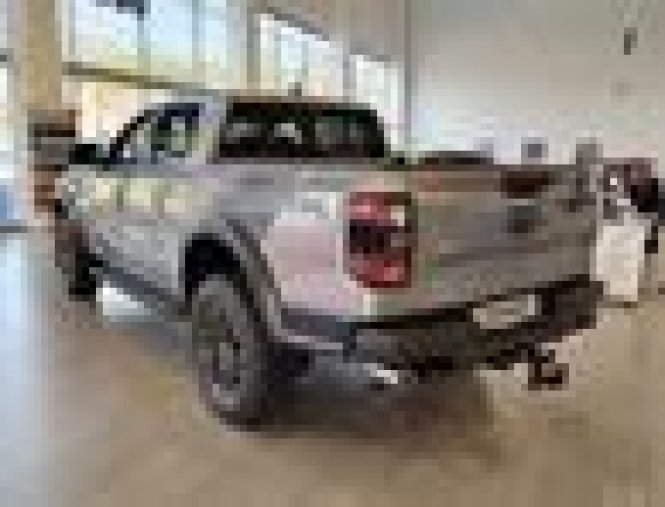 Ford Ranger, 3.0 EcoBoost V6 Twin-Turbo, barva stříbrná