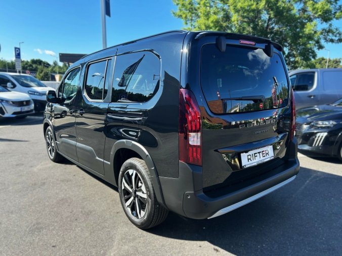 Peugeot Rifter, Peugeot Rifter LONG GT BlueHDi 130 S&S EAT8, barva černá