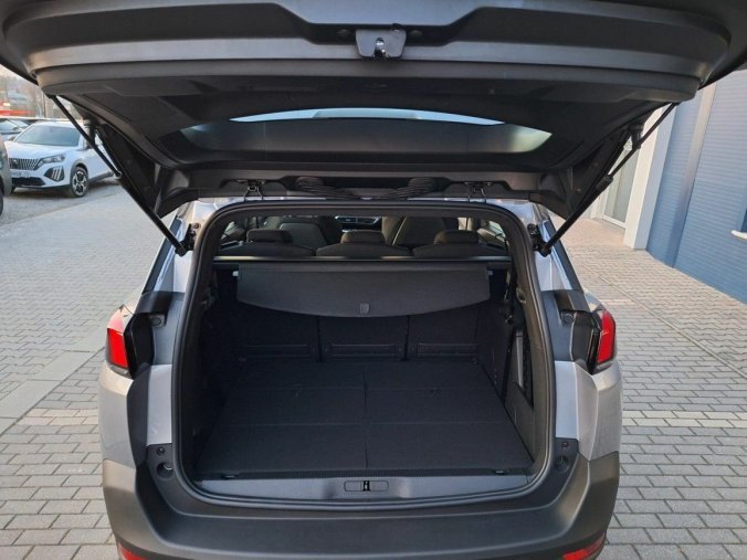 Peugeot 5008, Peugeot 5008 ACTIVE PACK PureTech 130 MAN6, barva šedá