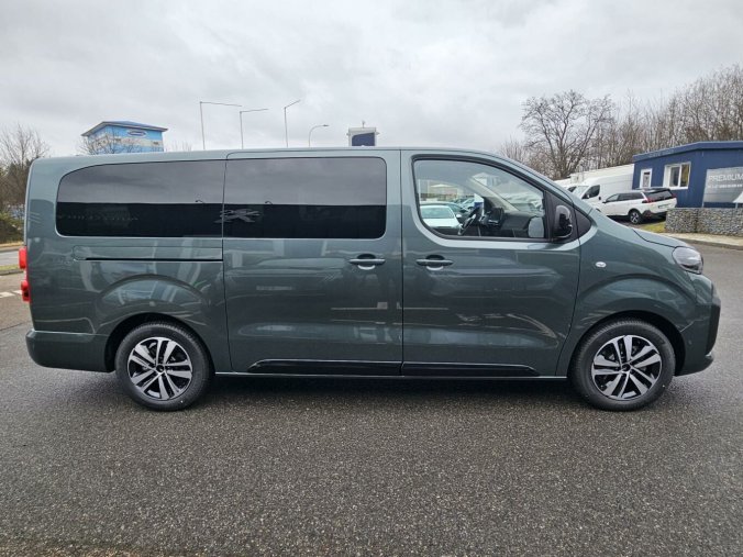 Peugeot Traveller, Peugeot Traveller Long ALLURE 2.0 BHDi 180k EAT8, barva zelená
