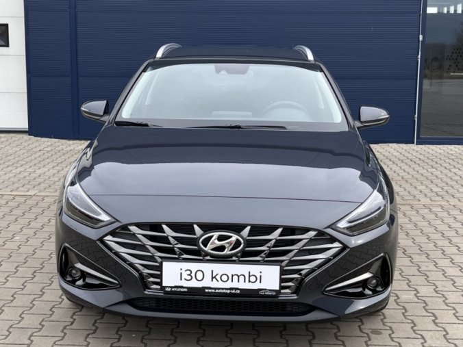 Hyundai i30, 1,5i 81 kW MT, barva šedá