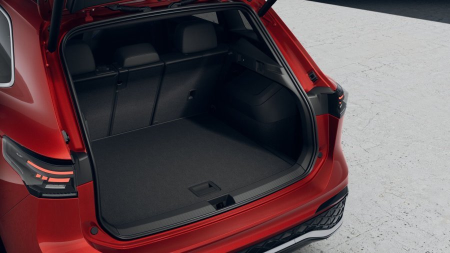 Volkswagen Tiguan, Tiguan R-Line People 200 kW eHybrid, barva červená