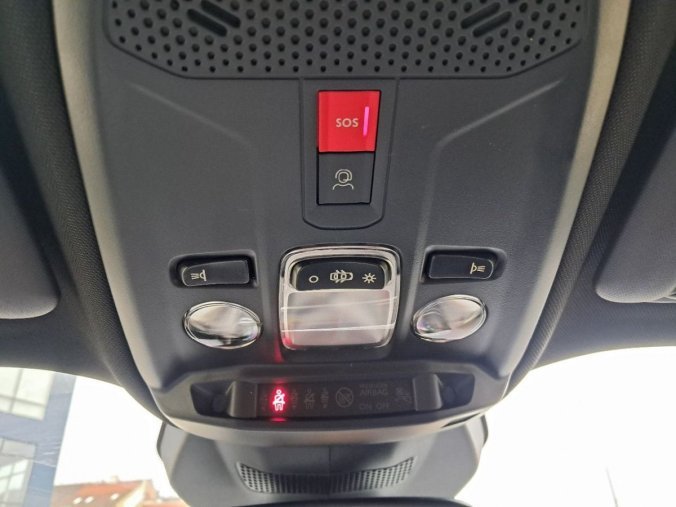 Peugeot 2008, Peugeot 2008 2008 ALLURE PureTech 130 S&amp, barva černá