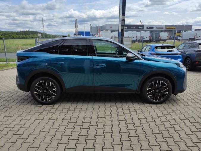 Peugeot 3008, Peugeot 3008 ALLURE 145k AUT HYBRID, barva modrá