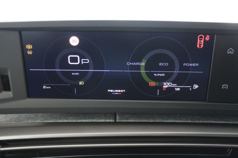 Peugeot 3008, Peugeot 3008 ALLURE Hybrid 145k e-DCS6, barva modrá