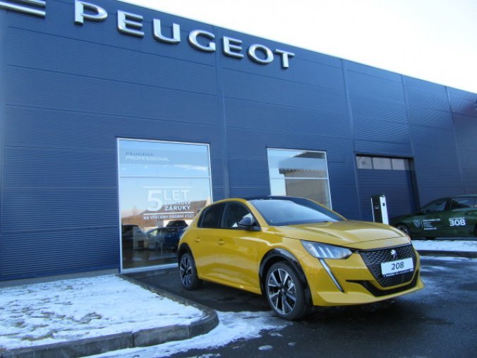 Peugeot 208, GT 1.2 PureTech 130k EAT8, barva žlutá