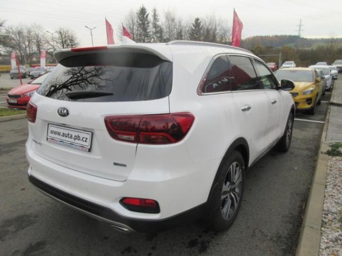 Kia Sorento, 2,2 CRDi 4x4 8A/T PREMIUM LEAT, barva bílá