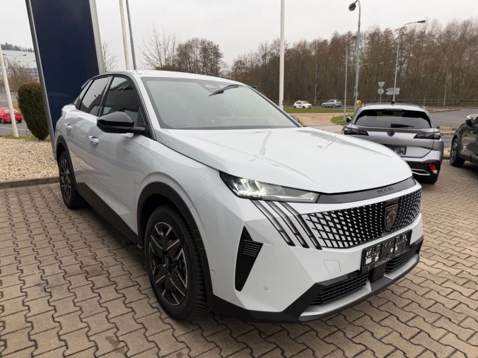 Peugeot 3008, Peugeot 3008 ALLURE Hybrid 145 e-DCS6, barva bílá