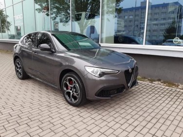 Alfa Romeo Stelvio - Veloce 4x4 2,0 280PS