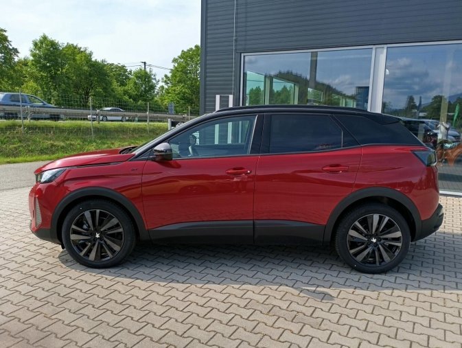 Peugeot 3008, Peugeot 3008 GT PACK 1.2 PureTech 130 EAT8, barva červená
