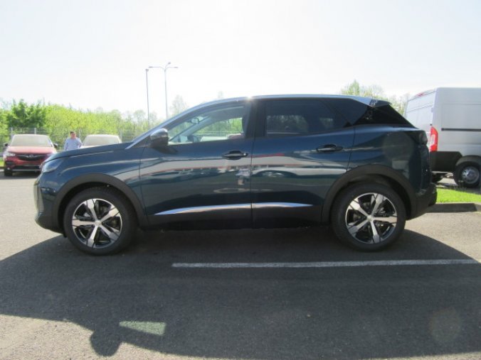 Peugeot 3008, ALLURE 1.2 PureTech 130k, barva modrá