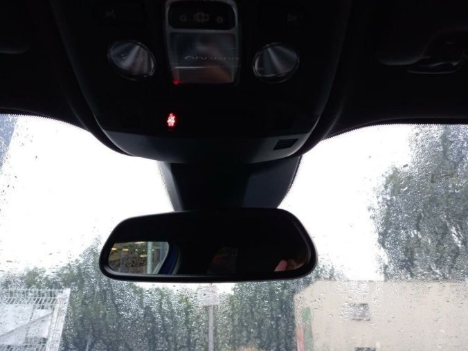 Peugeot 2008, Peugeot 2008 ALLURE 1.2 PureTech 7 let zár., barva modrá