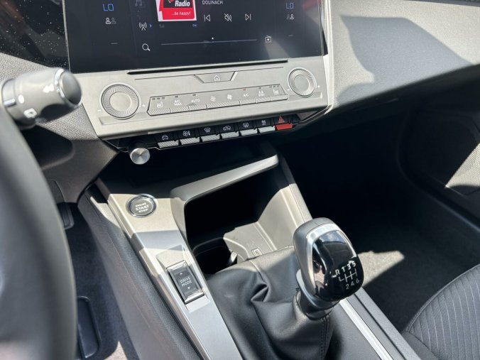 Peugeot 308, Peugeot 308 SW Active PureTech130 MAN6, barva modrá