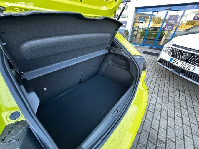Peugeot 208, Peugeot 208 STYLE PureTech 100 S&S MAN6, barva žlutá