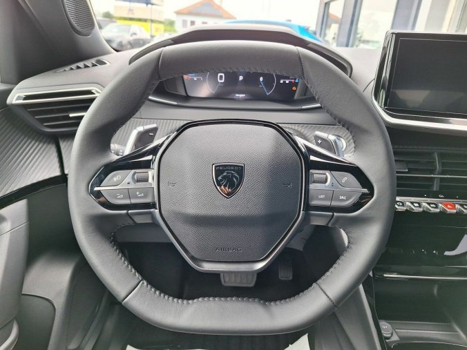 Peugeot 2008, Peugeot 2008 ALLURE PureTech 130  EAT8, barva modrá