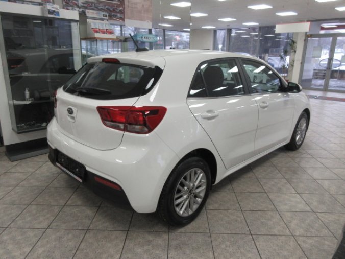 Kia Rio, Rio 1.2 exclusive, barva bílá