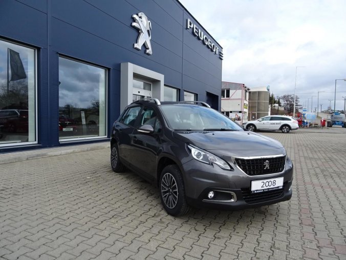 Peugeot 2008, ACTIVE 1,2 PT 82k MAN5, barva šedá
