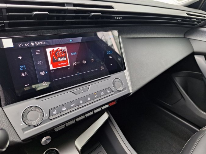 Peugeot 308, Peugeot 308 SW ALLURE 1.5 BHDi 130k EAT8, barva bílá