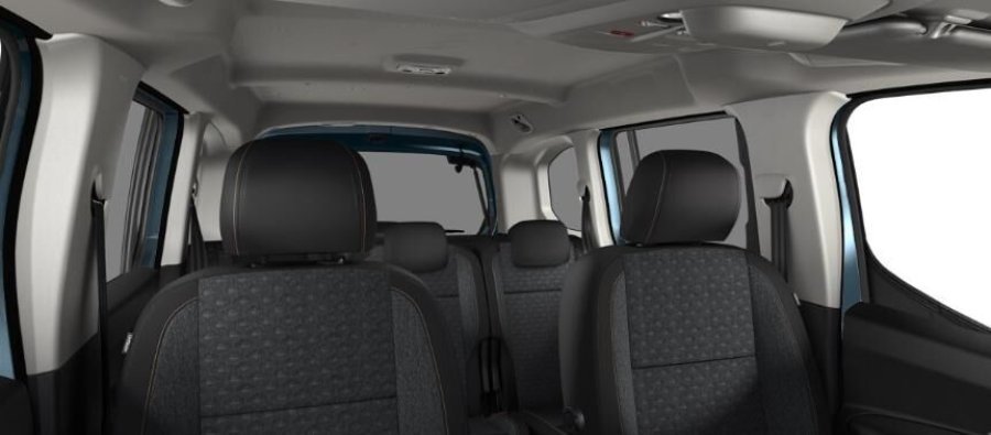 Peugeot Rifter, Peugeot Rifter GT BlueHDI 130 EAT8, barva modrá