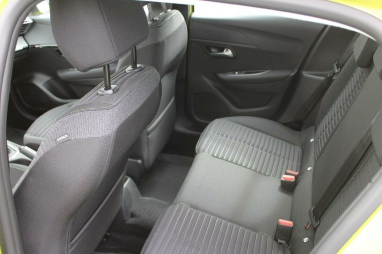 Peugeot 208, Peugeot 208 STYLE PureTech 100 S&S MAN6, barva zelená