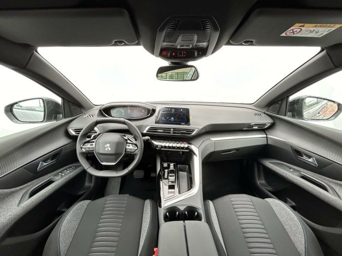 Peugeot 5008, Peugeot 5008 Active Pack 1.5 BlueHDi EAT8, barva šedá