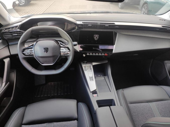 Peugeot 408, Peugeot 408 ALLURE Hybrid 145 e-DCS6, barva modrá