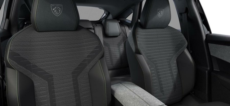 Peugeot 3008, Peugeot 3008 GT Hybrid 145 e-DCS6, barva černá