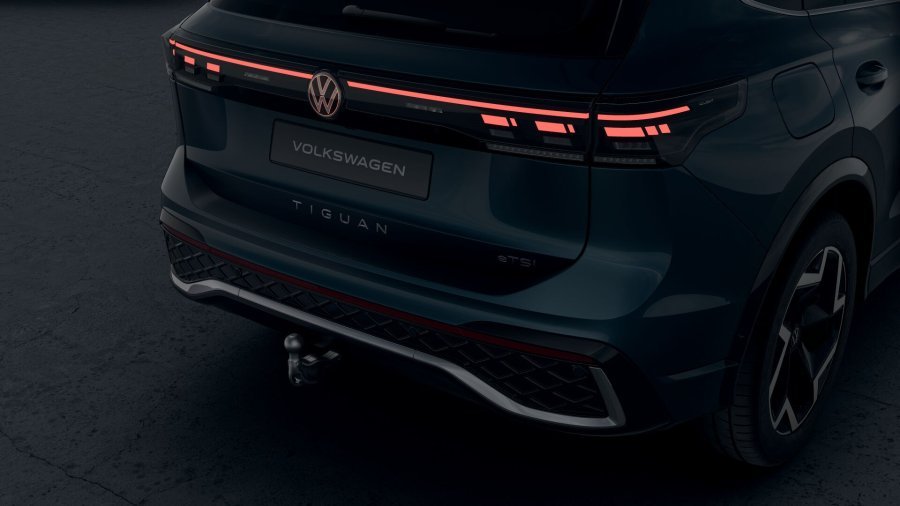 Volkswagen Tiguan, Tiguan R-Line 1,5 eTSI 110 kW mHEV, barva modrá
