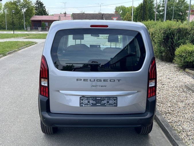 Peugeot Rifter, Peugeot Rifter ALLURE BlueHDi 130 S&S EAT8 s homologací N1, barva šedá