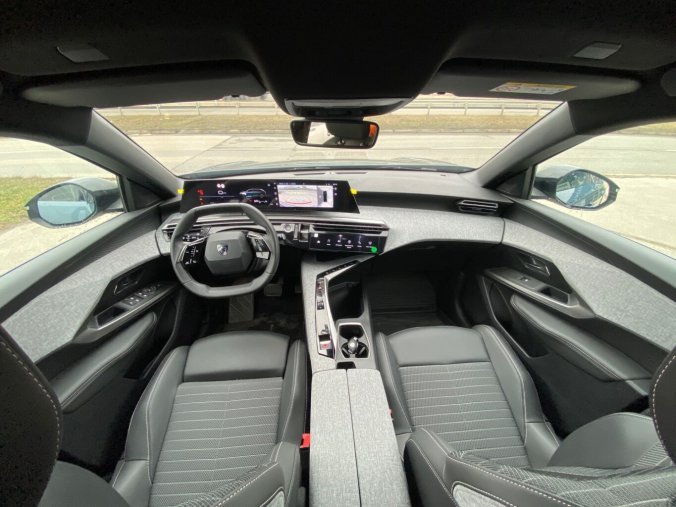 Peugeot 5008, Peugeot 5008 ALLURE Hybrid 145 e-DCS6 - TAŽNÉ - 7033, barva bílá