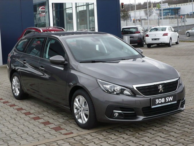 Peugeot 308, SW ACTIVE 1,2PureTech 110k MAN6 + VÝHŘEV + SENZORY, barva šedá