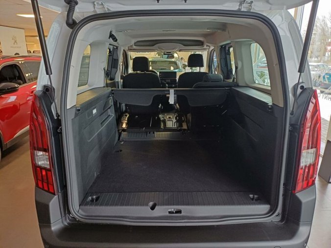 Peugeot Rifter, Peugeot Rifter LONG ACTIVE BlueHDi 100k, barva bílá