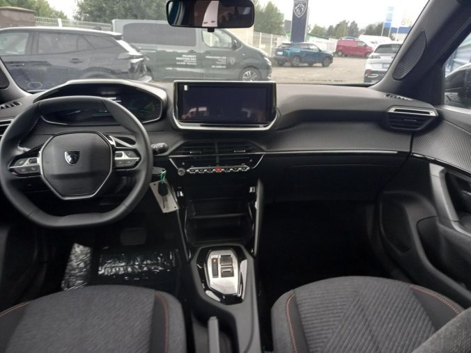 Peugeot 2008, Peugeot 2008 BUSINESS Hybrid 110 e-DCS6, barva bílá