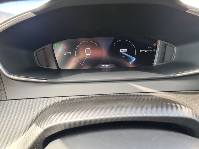 Peugeot 2008, Peugeot 2008 2008 Allure 100k. MAN6, barva černá