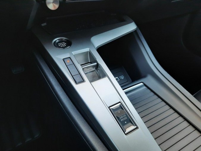 Peugeot 408, Peugeot 408 ALLURE Hybrid 136 e-DCS6, barva modrá