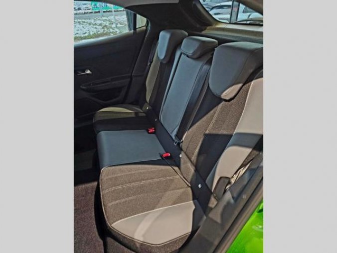 Opel Mokka, Elegance 1.2Turbo (74kW) MT6, barva zelená