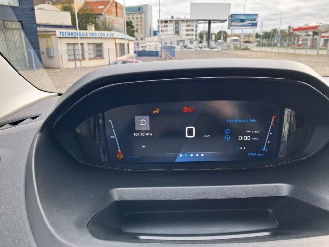 Peugeot Rifter, Peugeot Rifter ALLURE PureTech 110 S&S MA, barva modrá