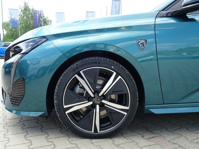 Peugeot 308, Peugeot 308 SW GT Plug-in HYBRID 225 e-EAT, barva modrá
