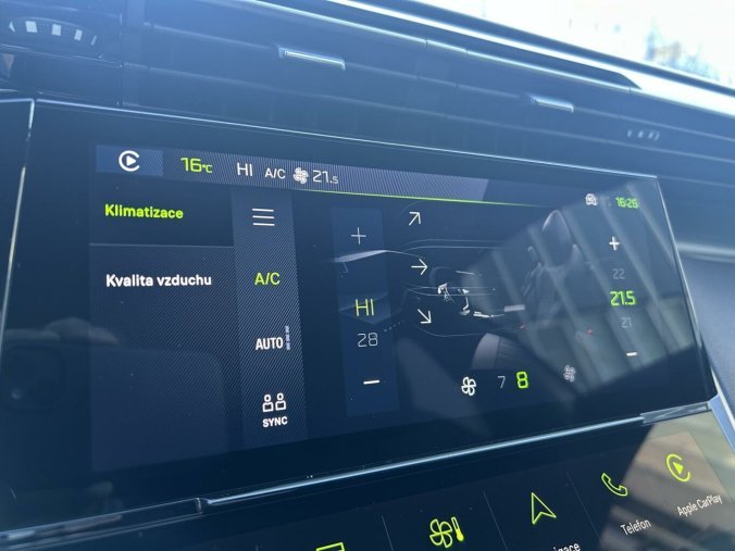 Peugeot 308, Peugeot 308 SW GT Hybrid 145 e-DCS6, barva bílá