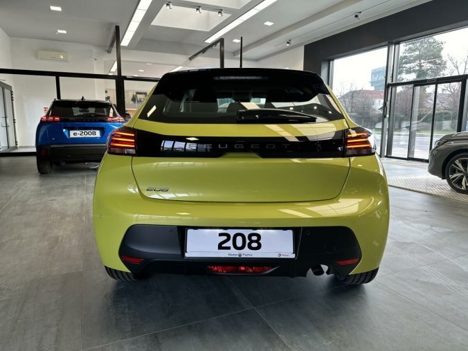 Peugeot 208, Peugeot 208 STYLE PureTech 75 MAN5, barva žlutá