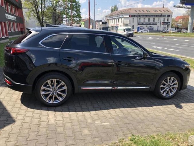 Mazda CX-9, 2,5L AWD KURO, barva černá