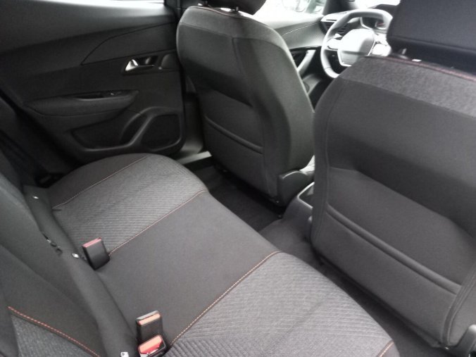 Peugeot 2008, Peugeot 2008 BUSINESS Turbo 100k MAN6, barva šedá