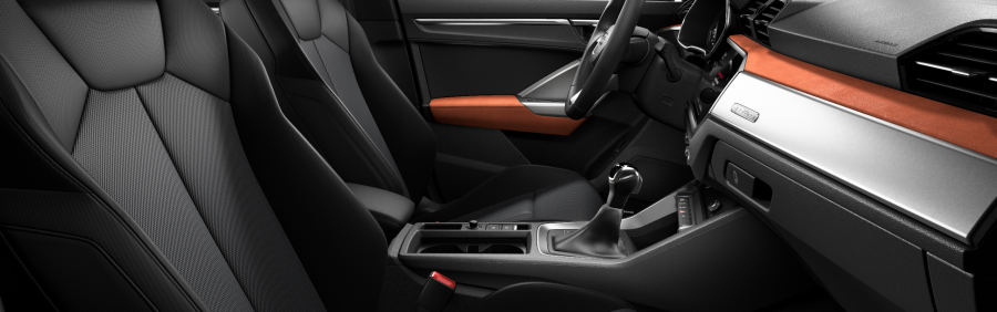 Audi Q3 Sportback, Q3 SB S line 45 TFSI 180 kW q, barva oranžová