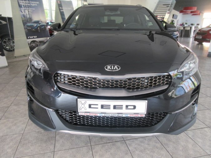 Kia XCeed, 1.4 T-GDi TOP, barva černá