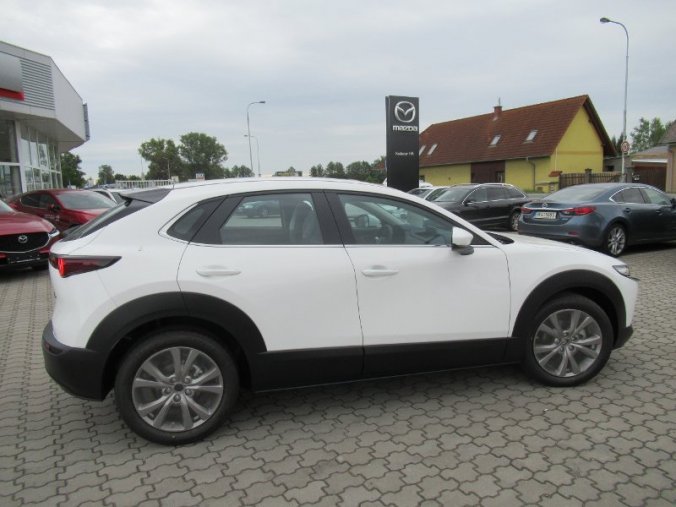 Mazda CX-30, X180, barva bílá