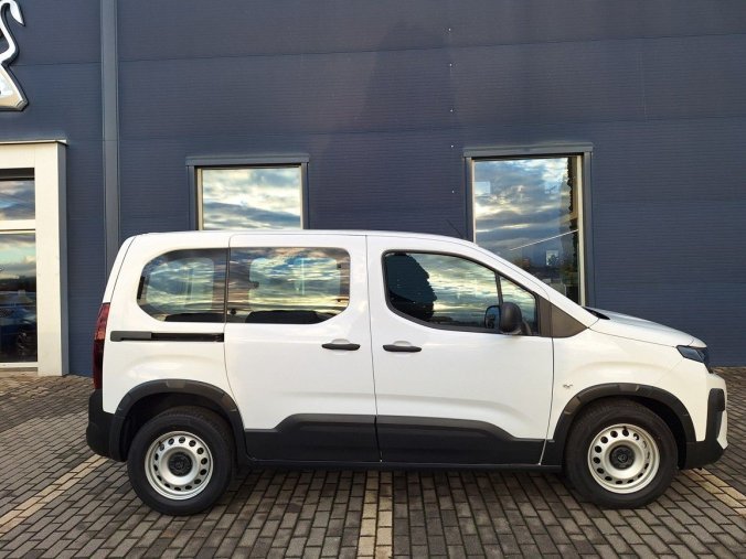 Peugeot Rifter, Peugeot Rifter ACTIVE BHDi 100 M6, barva bílá