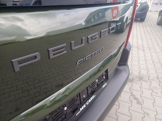 Peugeot Rifter, Peugeot Rifter ALLURE 1.5 BlueHDi 130k, barva zelená