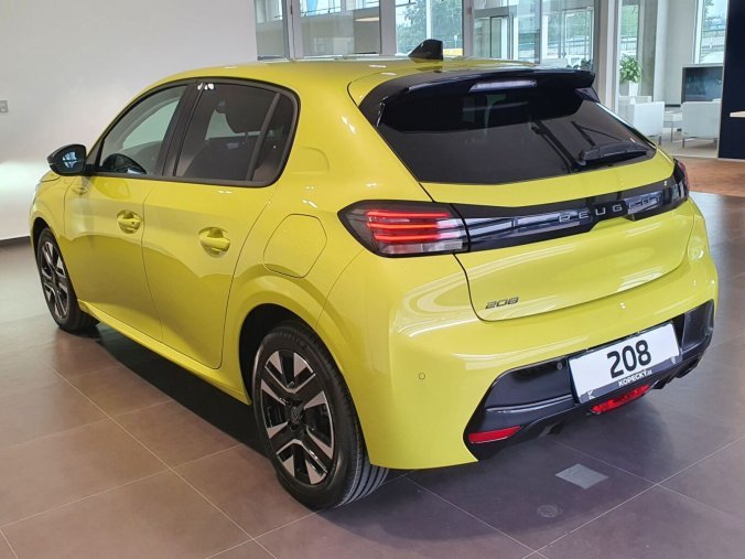 Peugeot 208, Peugeot 208 ALLURE 1.2 PT 100k MAN6, barva žlutá