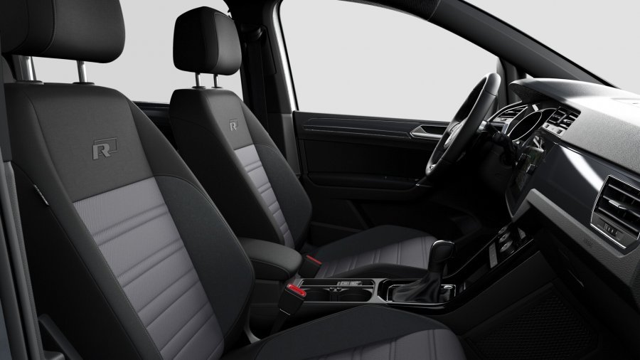 Volkswagen Touran, Touran HL R-Line 1,5 TSI EVO 7DSG, barva stříbrná